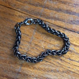 Silver Kenneth Cole link men’s bracelet.